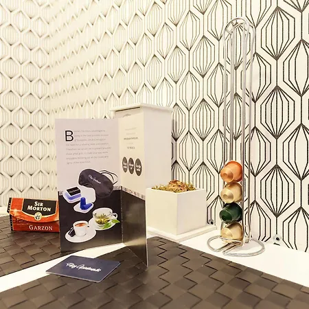 Play Apartment